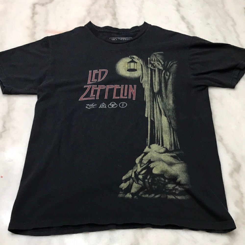 Led Zeppelin “Zoso” Teesize Small Unisex